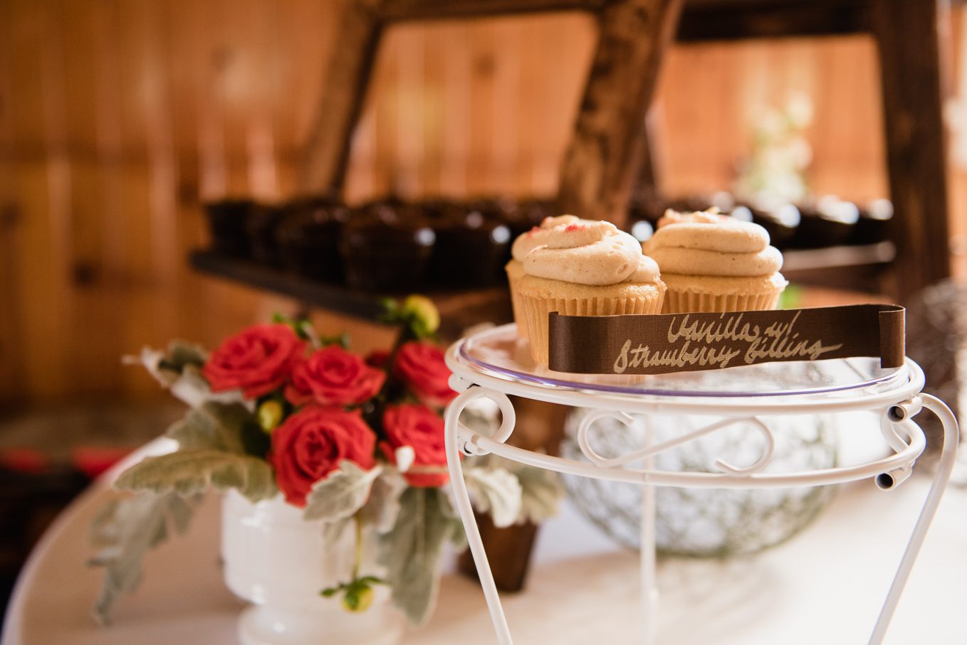 Wisconsin Lifestyle Wedding Photographer_Fireman's Park Pavilion_Columbus, WI (90 of 119)