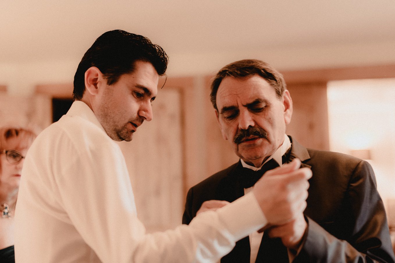 Villa Bellezza groom and father of the groom getting ready.