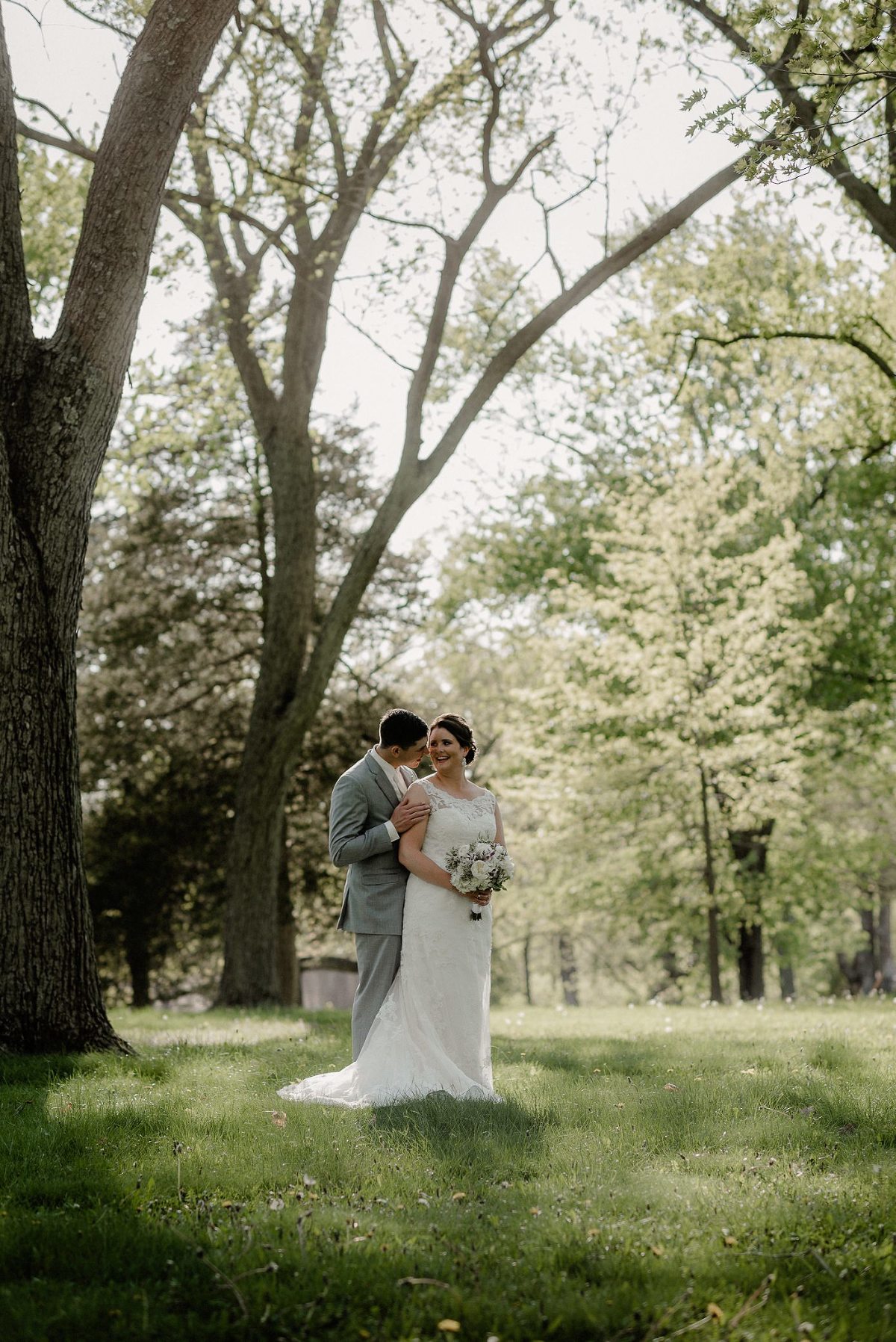 Baraboo Wedding Photographer bride and groom portraits