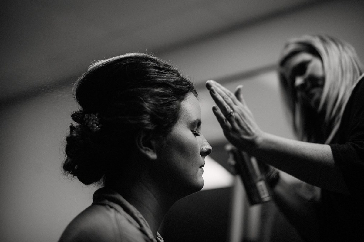 Bridal getting ready portraits