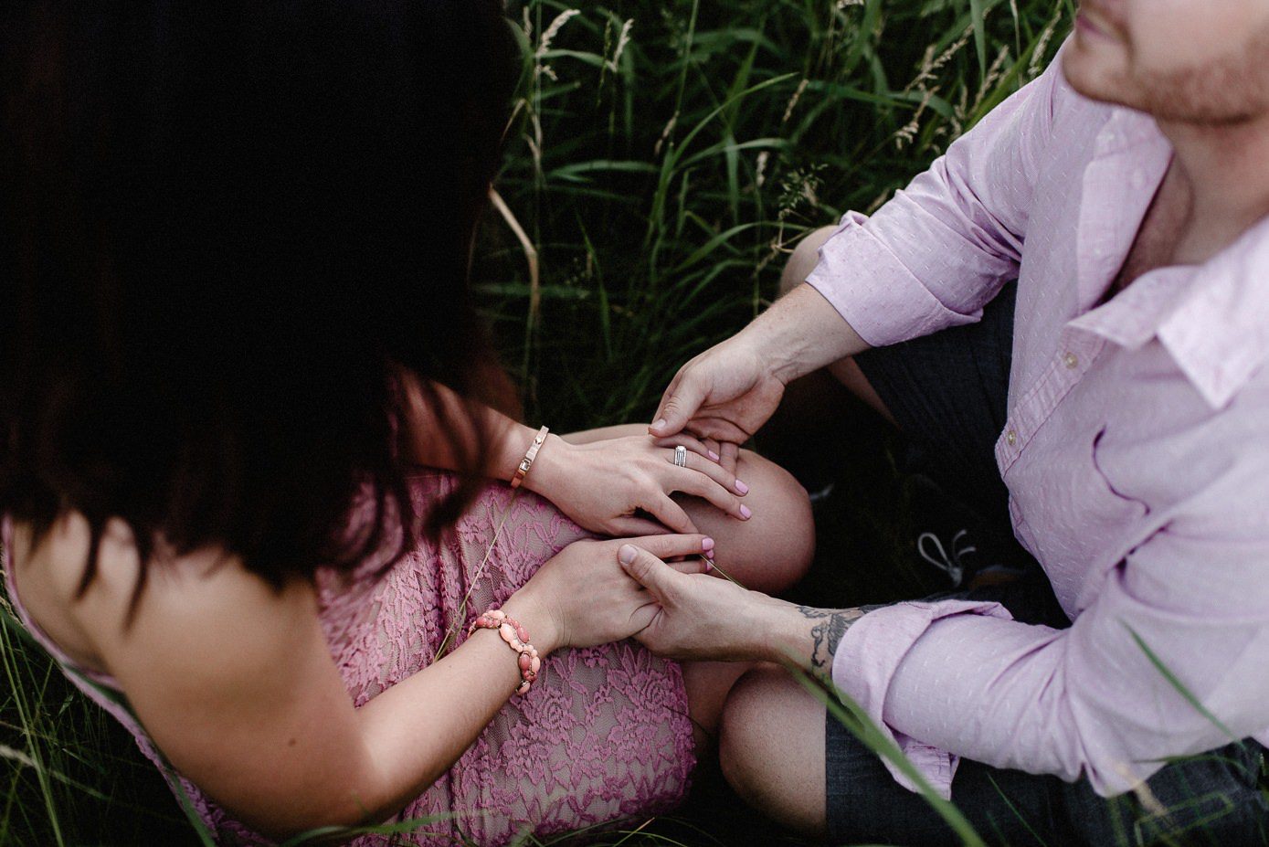 Wisconsin Dells engagement session in tall grass