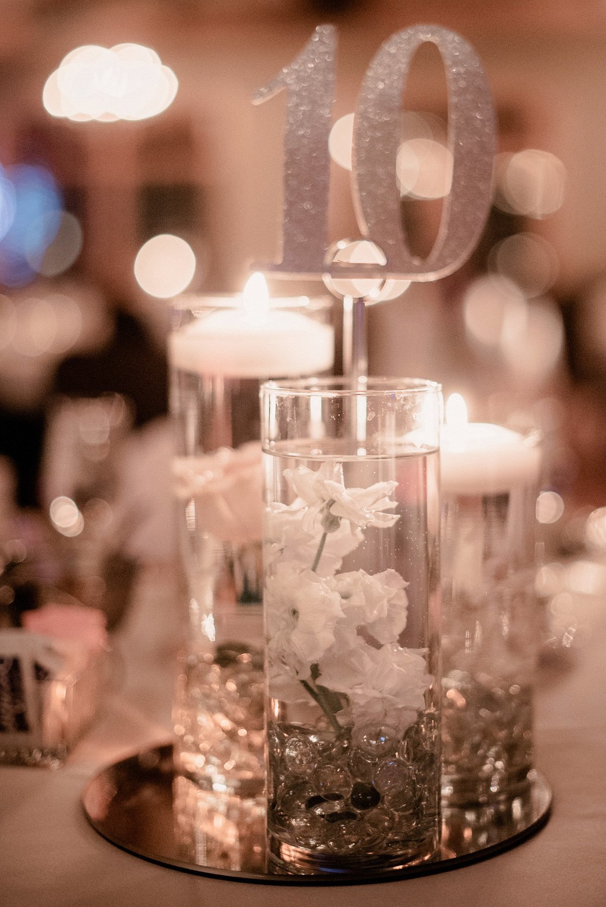 Table details at Wild Rock in Wisconsin Dells