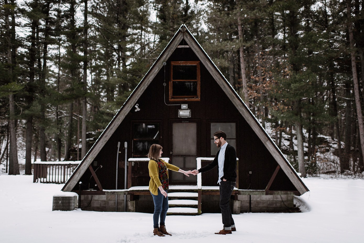 A Frame cabin and anniversary session