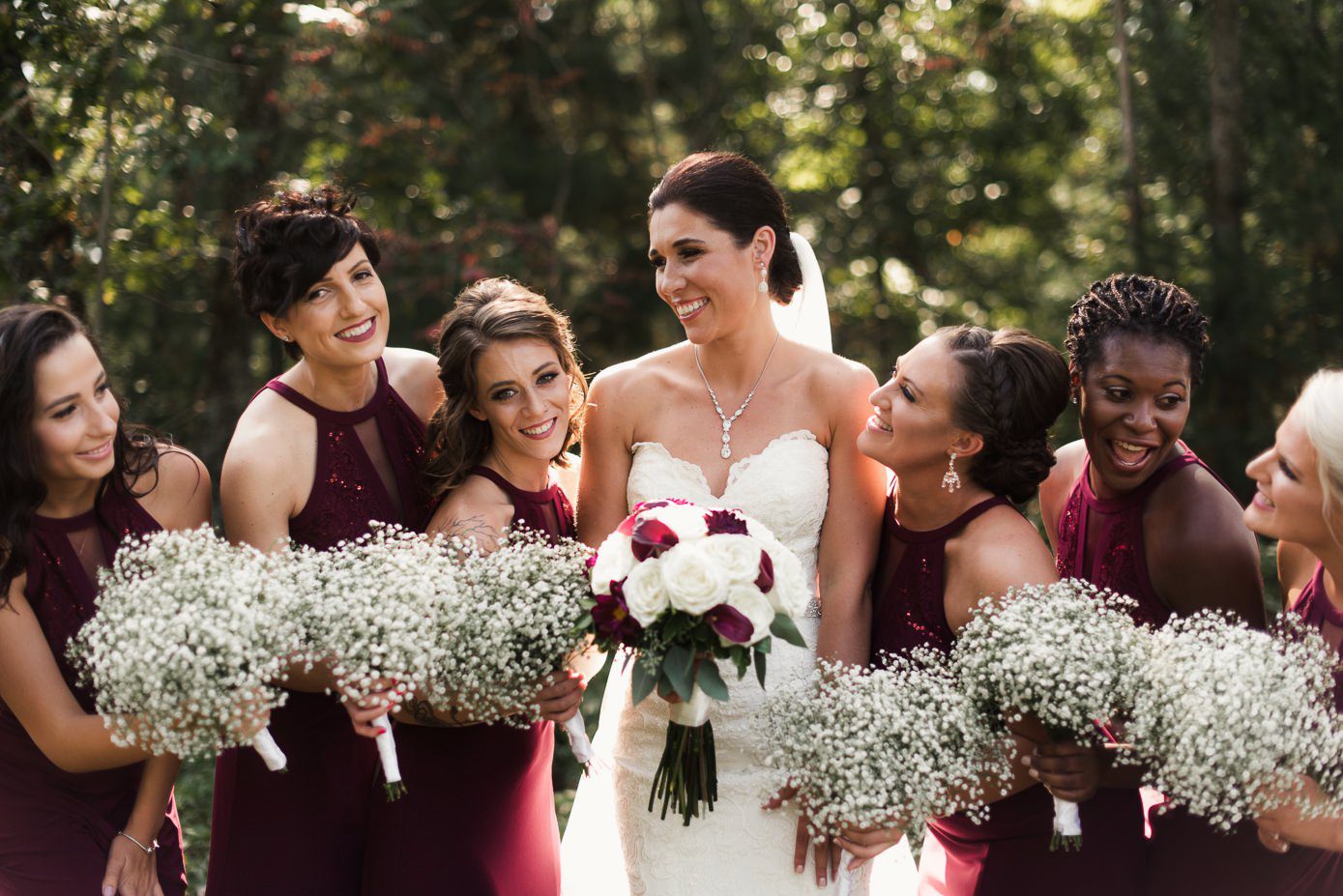 Wisconsin dells bride with her bridesmaids