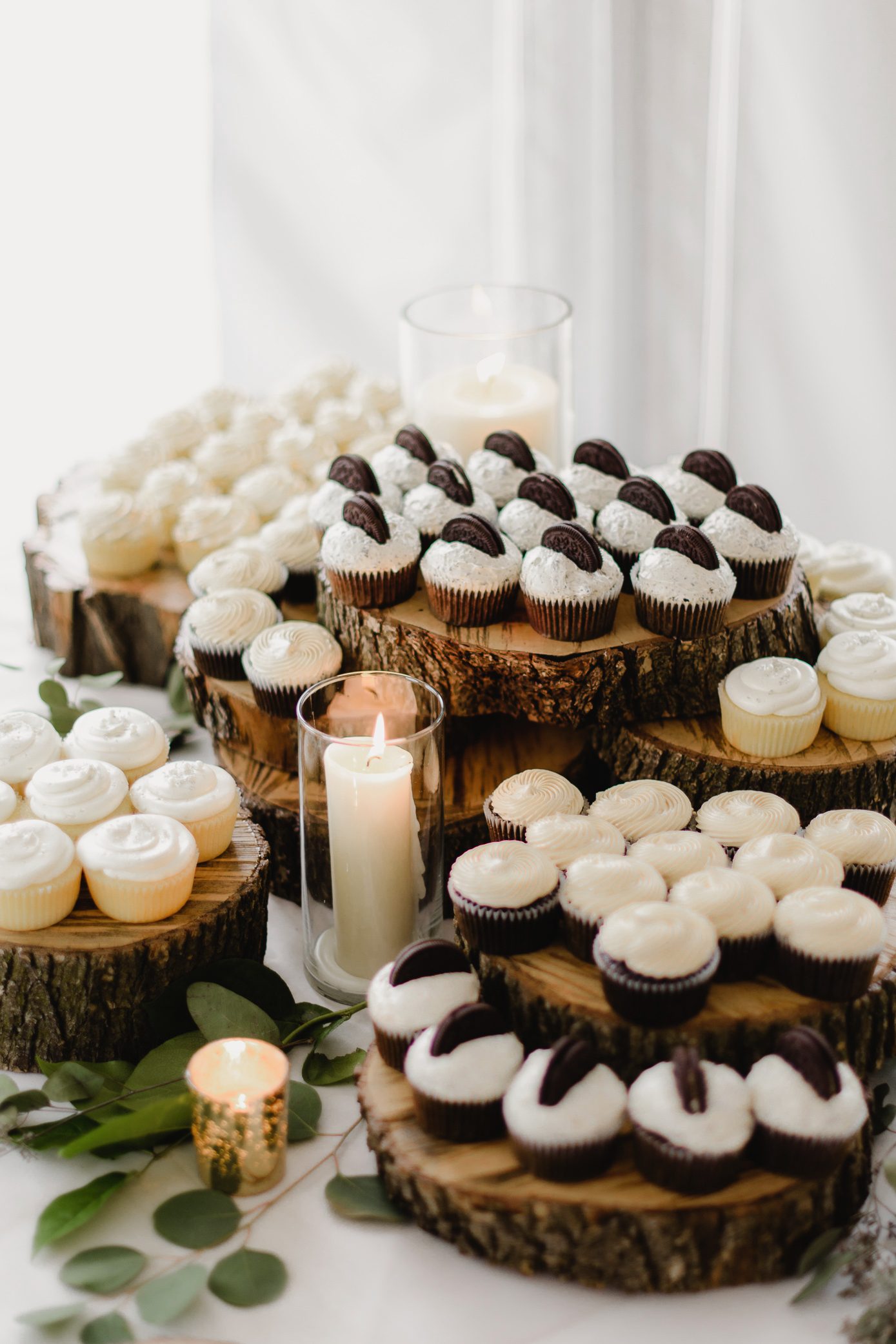 Dessert table at Chula Vista wedding in WI Dells.