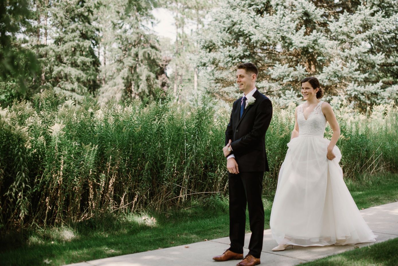 Madison WI wedding first look
