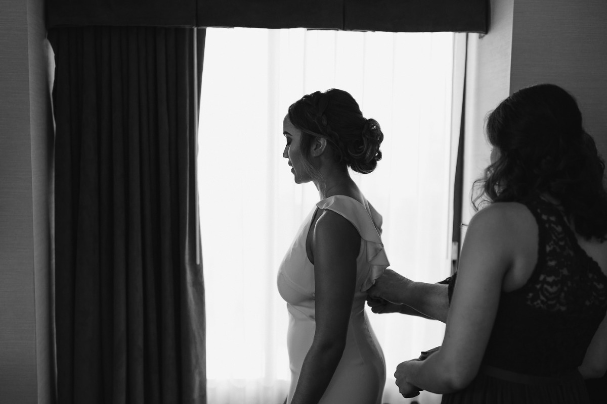 Madison wedding - bride getting ready at Madison Concourse Hotel