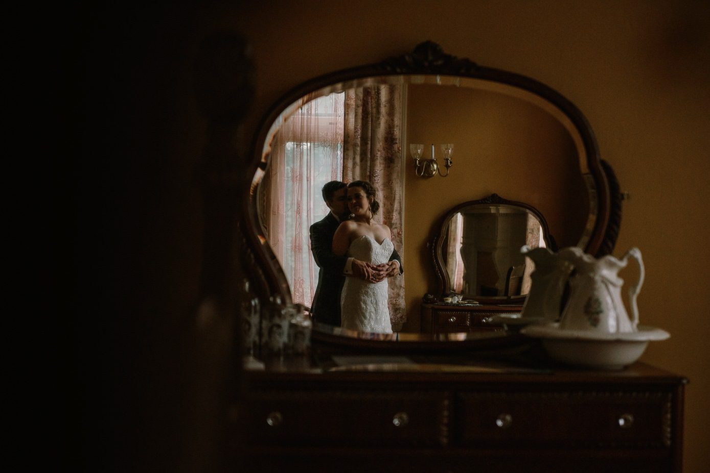 Baraboo wedding - Al Ringling Mansion - Kate Senger Photography