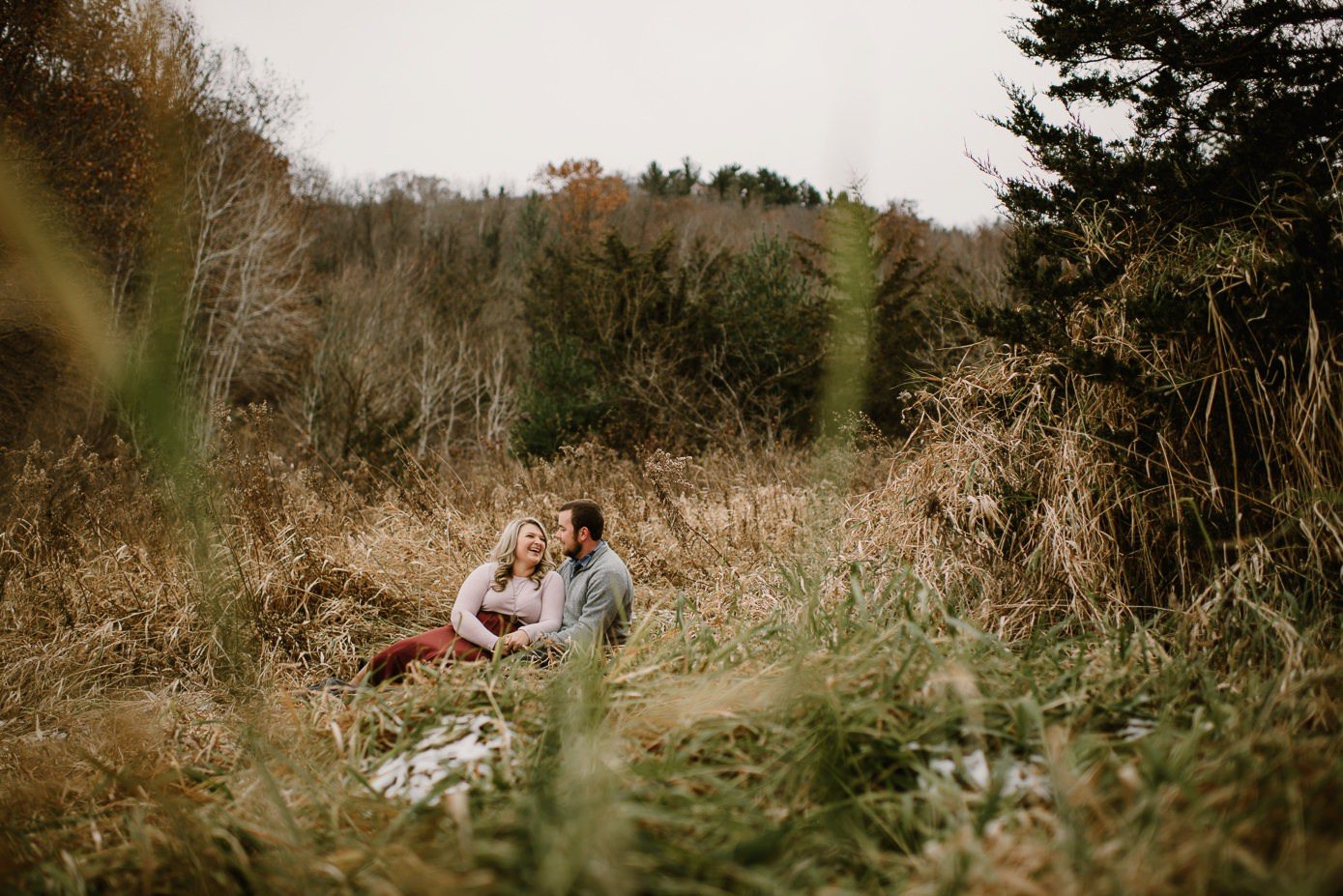 Madison Wedding Photographer-Gibraltar Rock fall engagement session-Wisconsin engagement photos