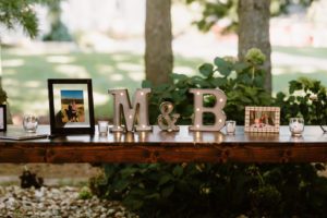 Oak Hill Weddings in Apple River - Kate Senger Photography