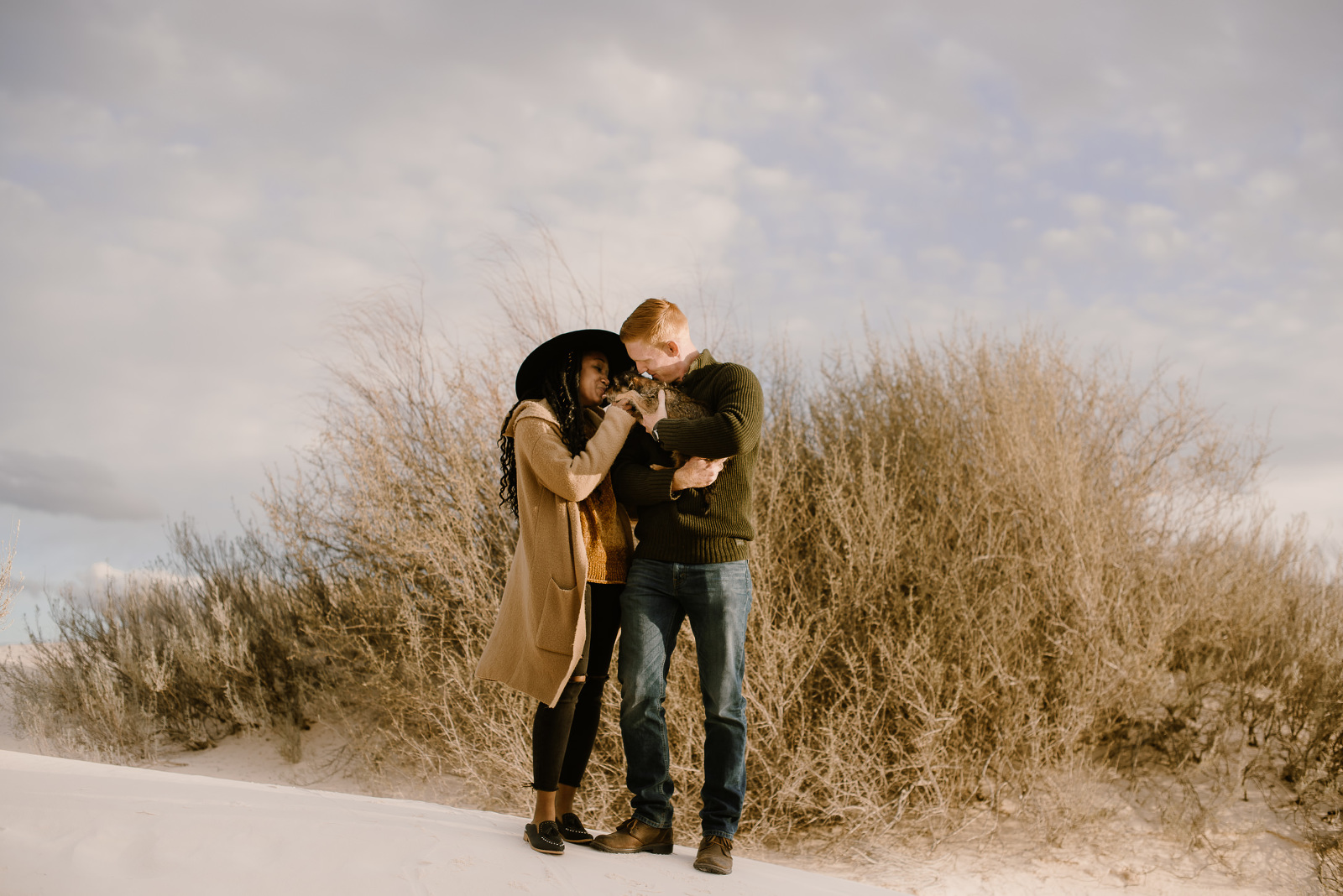 Engagement session with dog at White Sands