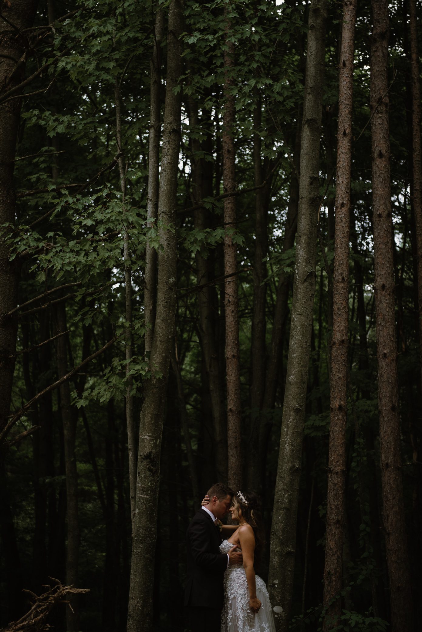 Wisconsin Dells Wedding in the woods