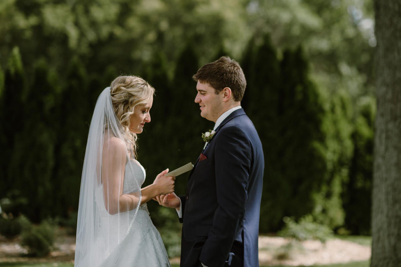 Appleton Wedding Overlooking Lake Winnebago-Kate Senger Photography