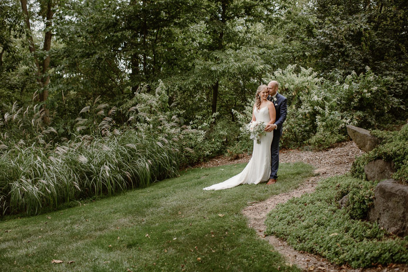 Bride and groom Paradise Park
