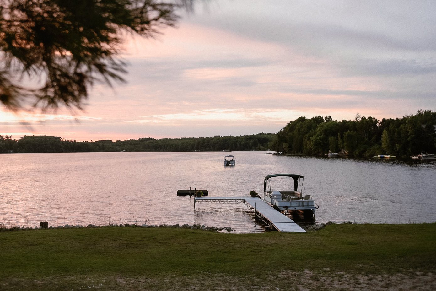 Wisconsin backyard wedding sunset