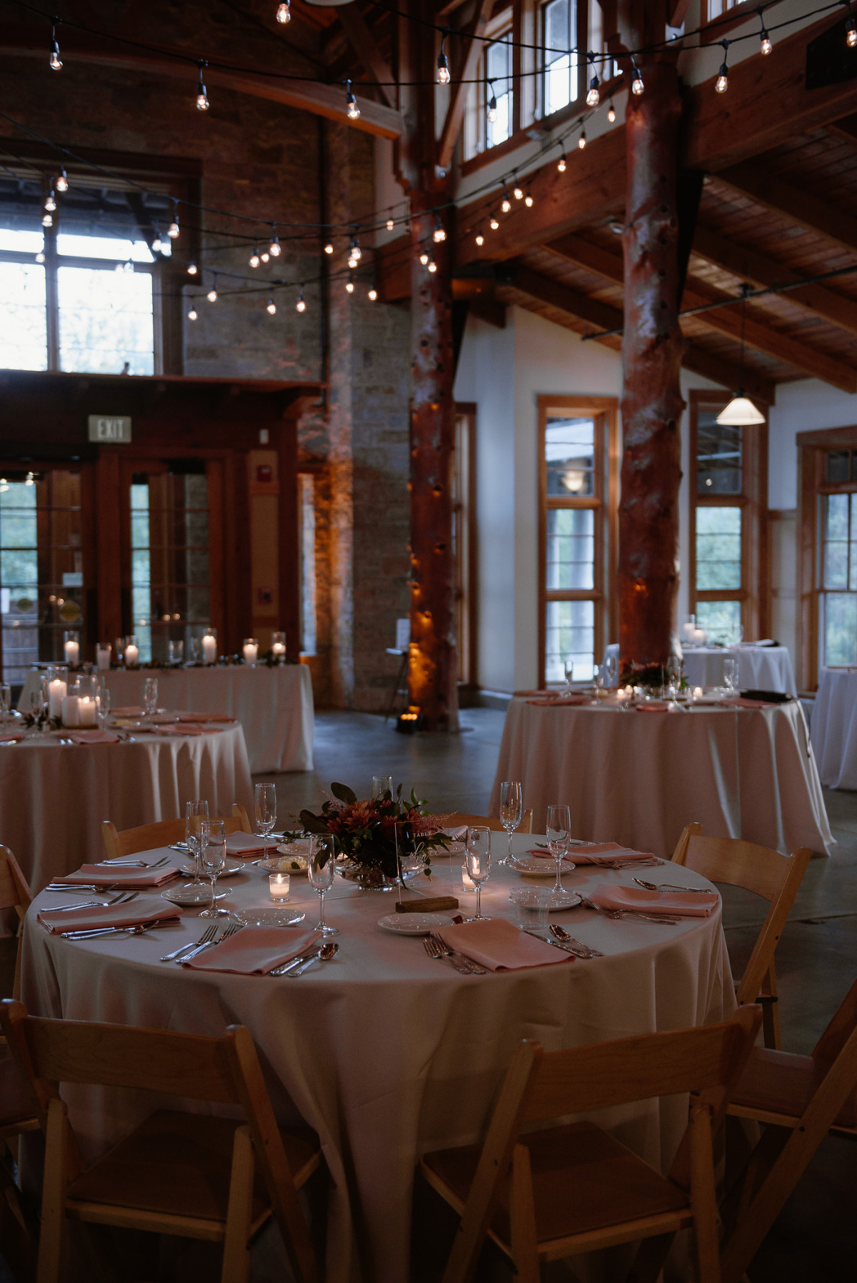 Wedding reception details at Schlitz Nature Center