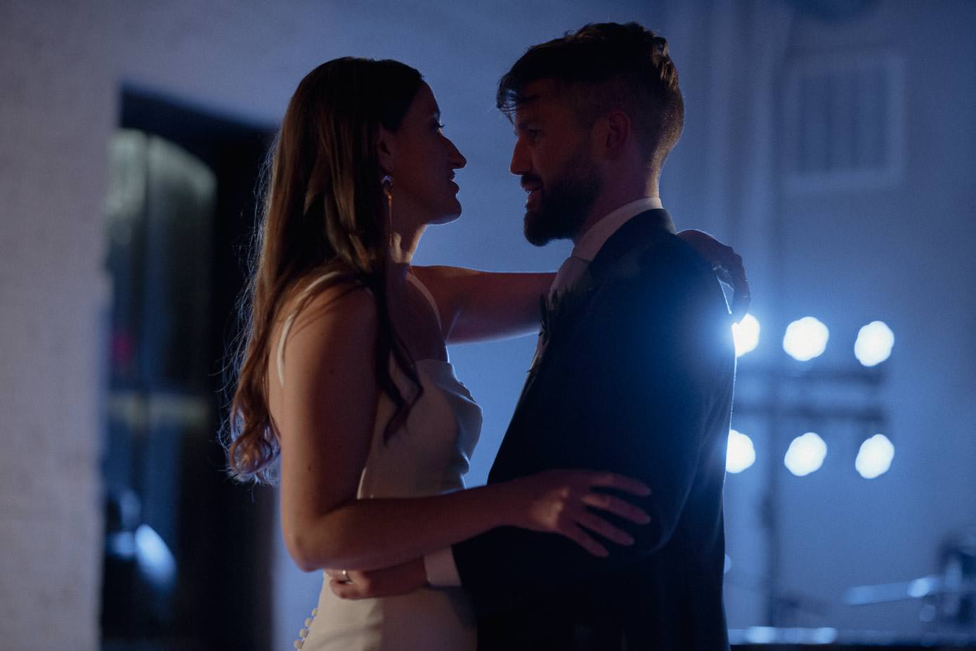 bride and groom first dance at The Lageret