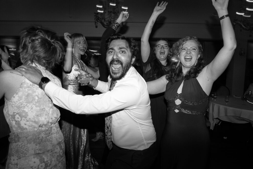 helpful tips for documentary style photography and weddings